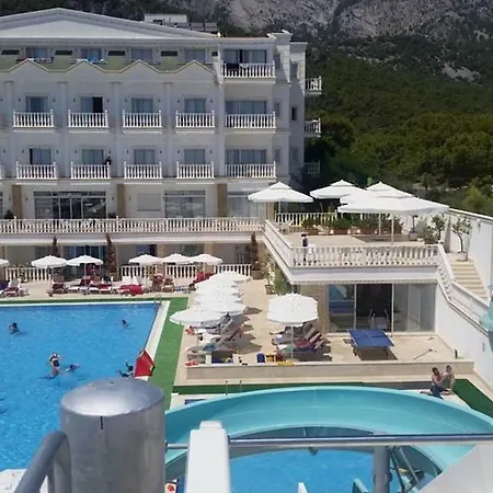 Hotel Maya World Imperial 4*